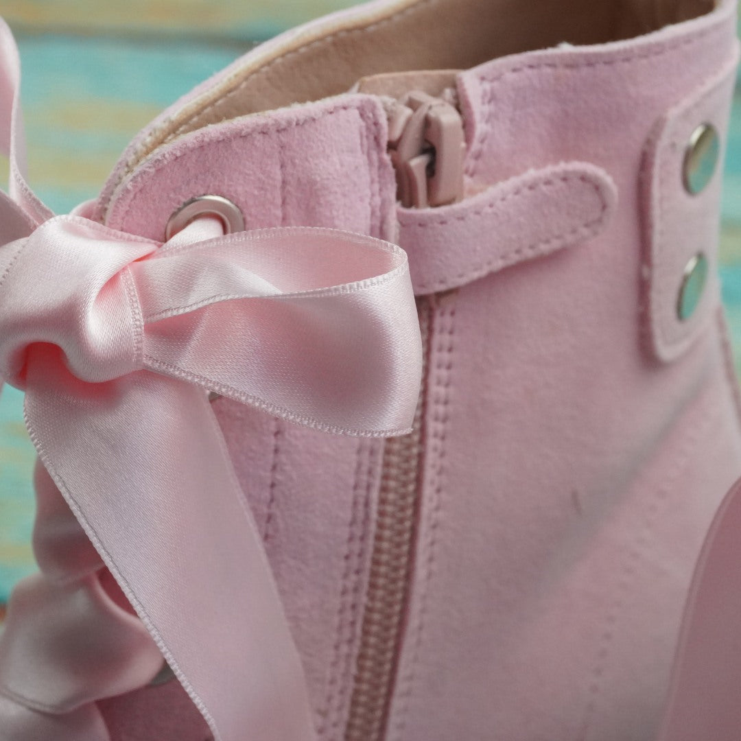 Bota suela blanca ante