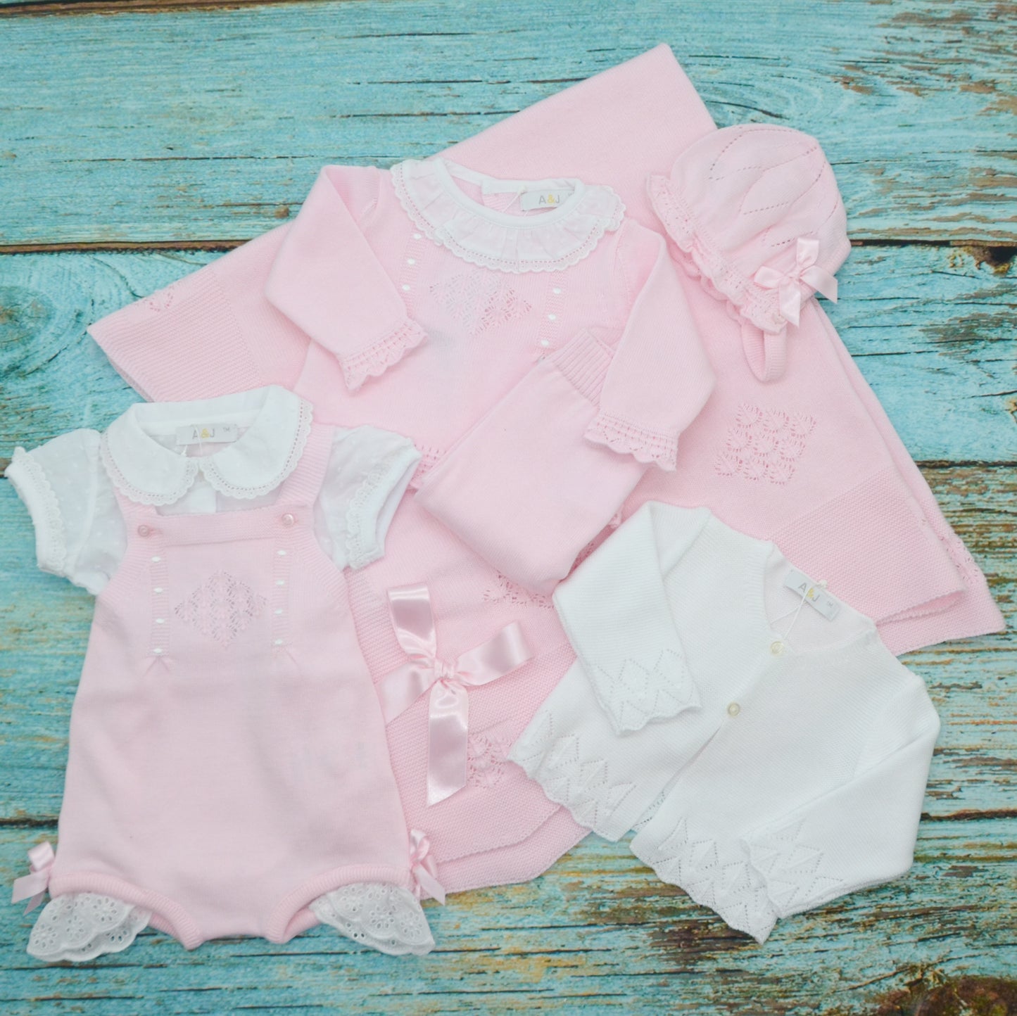 Cardigan - Tema Romantico