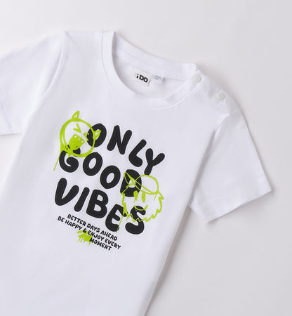 ONLY GOOD VIBES - T-Shirt