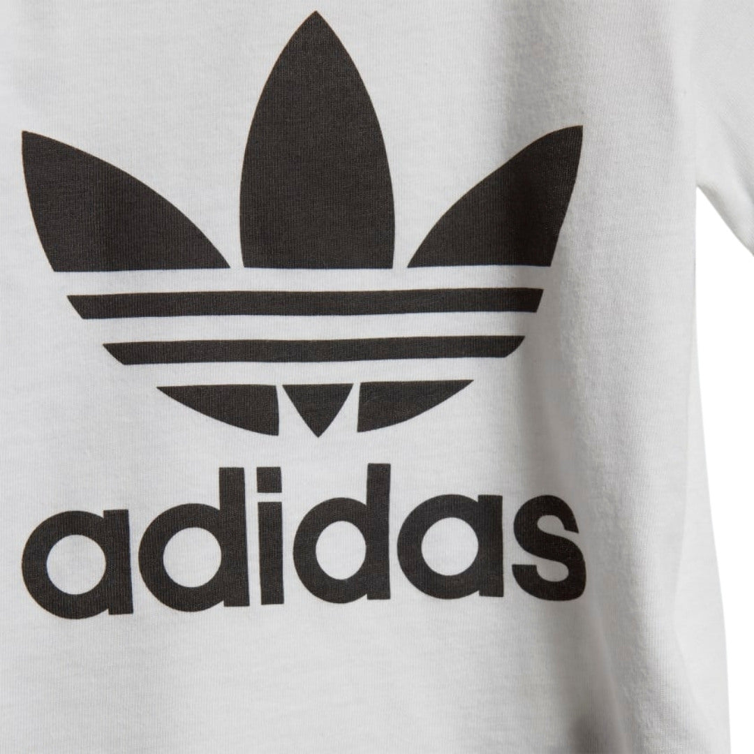 T-shirt trefoil