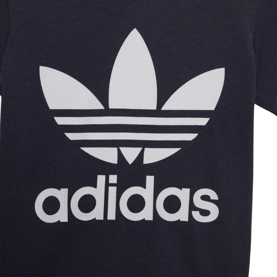 T-shirt trefoil