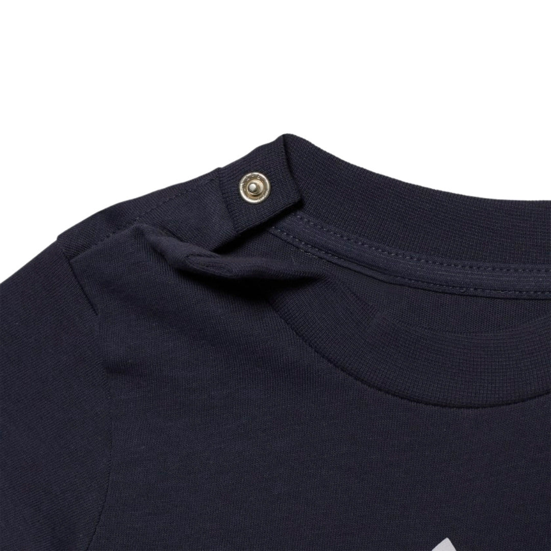 T-shirt trefoil